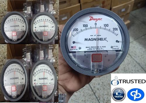 Dwyer Magnehelic Gauges by Omalur Tamil Nadu