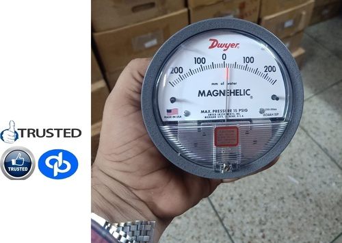 Dwyer Magnehelic Gauges in Dahanu Maharashtra