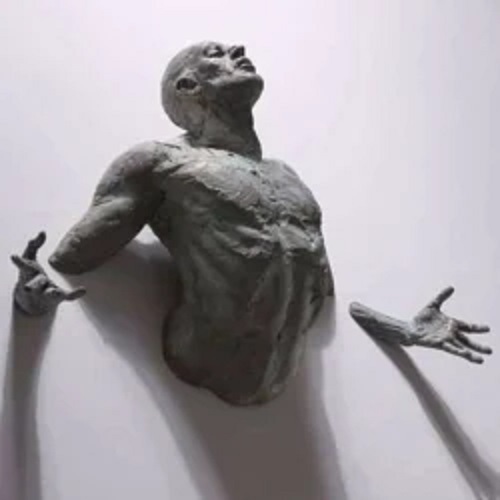 Black Fiberglass Matteo Pugliese Status