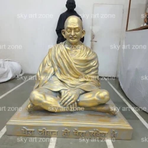Mahatma Gandhi Fiber Statue