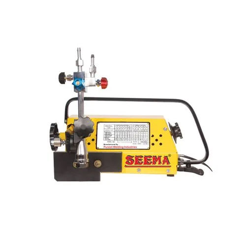 Yellow Motorized Straight And Circle Pug Cutting Machine