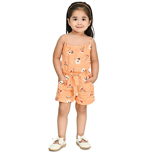 Girls Cotton Shorts Dungaree Age Group: 1-7 Years