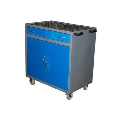 Closed Drawer Tools Trolley Application: Automobile Industry