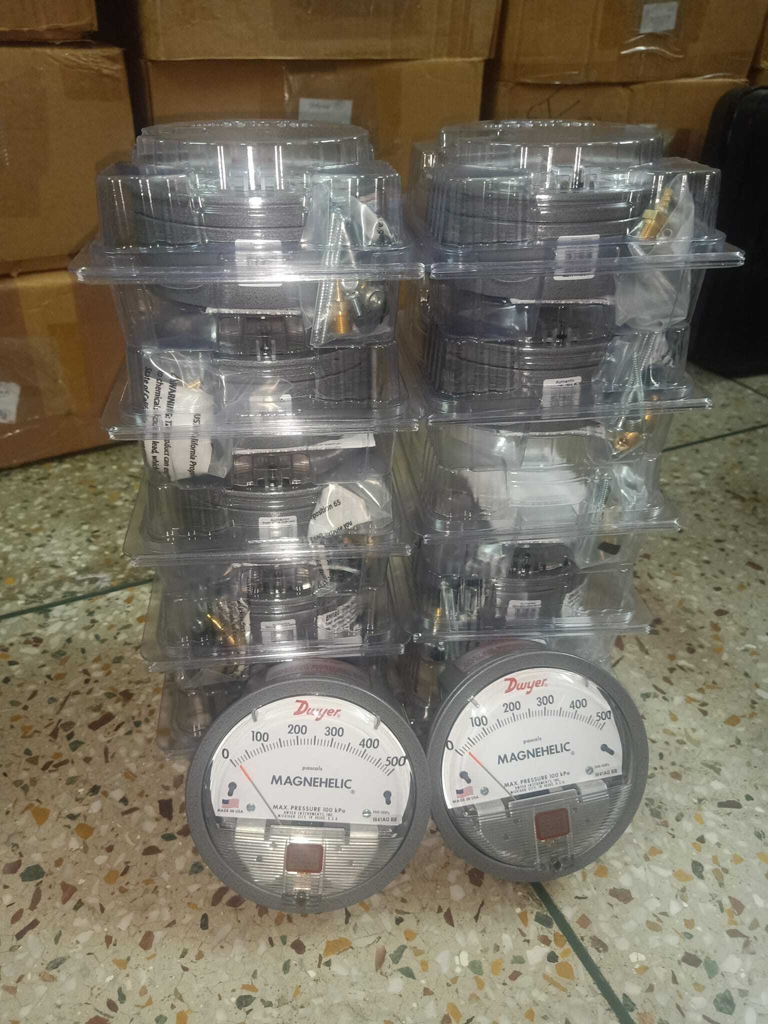 Dwyer Magnehelic Gauge For RANIWARA Industrial Area RAJASTHAN