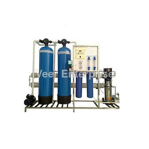 2000 LPH Semi-Automatic FRP RO Plant