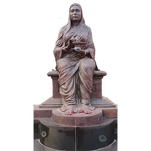 Modern Arts Maharani Ahilyabai Holkar Sculpture