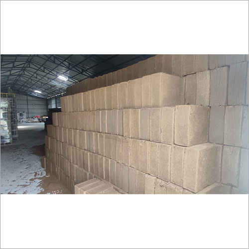 Compressed Coir Blocks - Dark Brown Fiber, Eco-Friendly and Biodegradable Soil Enhancer