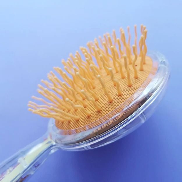 HAIR BRUSH FOR KIDS