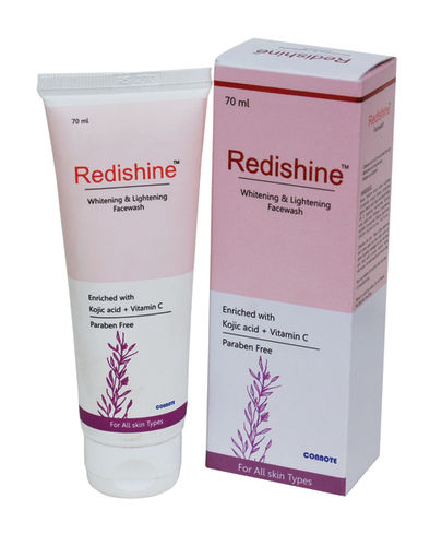 ENRICHED WITH KOJIC ACID AND VITAMIN C