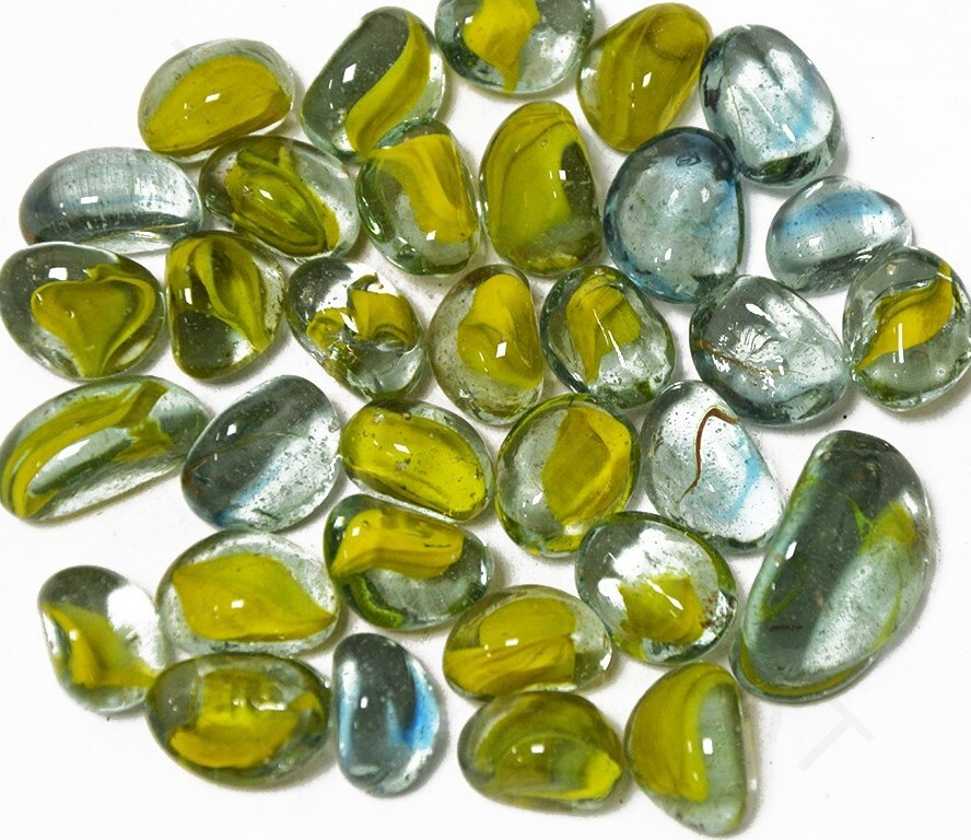 Polished Glass Cashew Beads for Decoration Purpose and Fire Pit