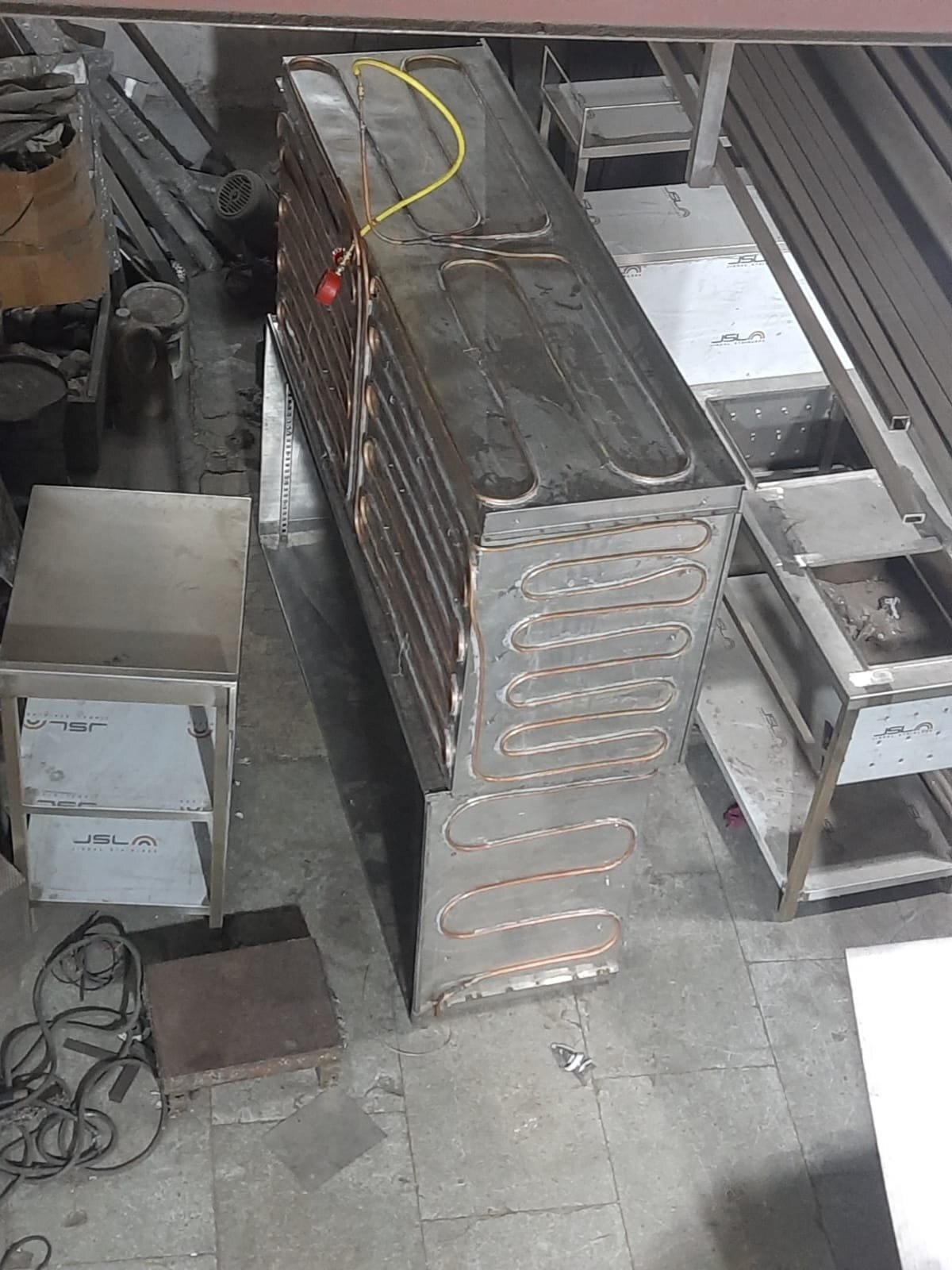 Vertical Refrigerator