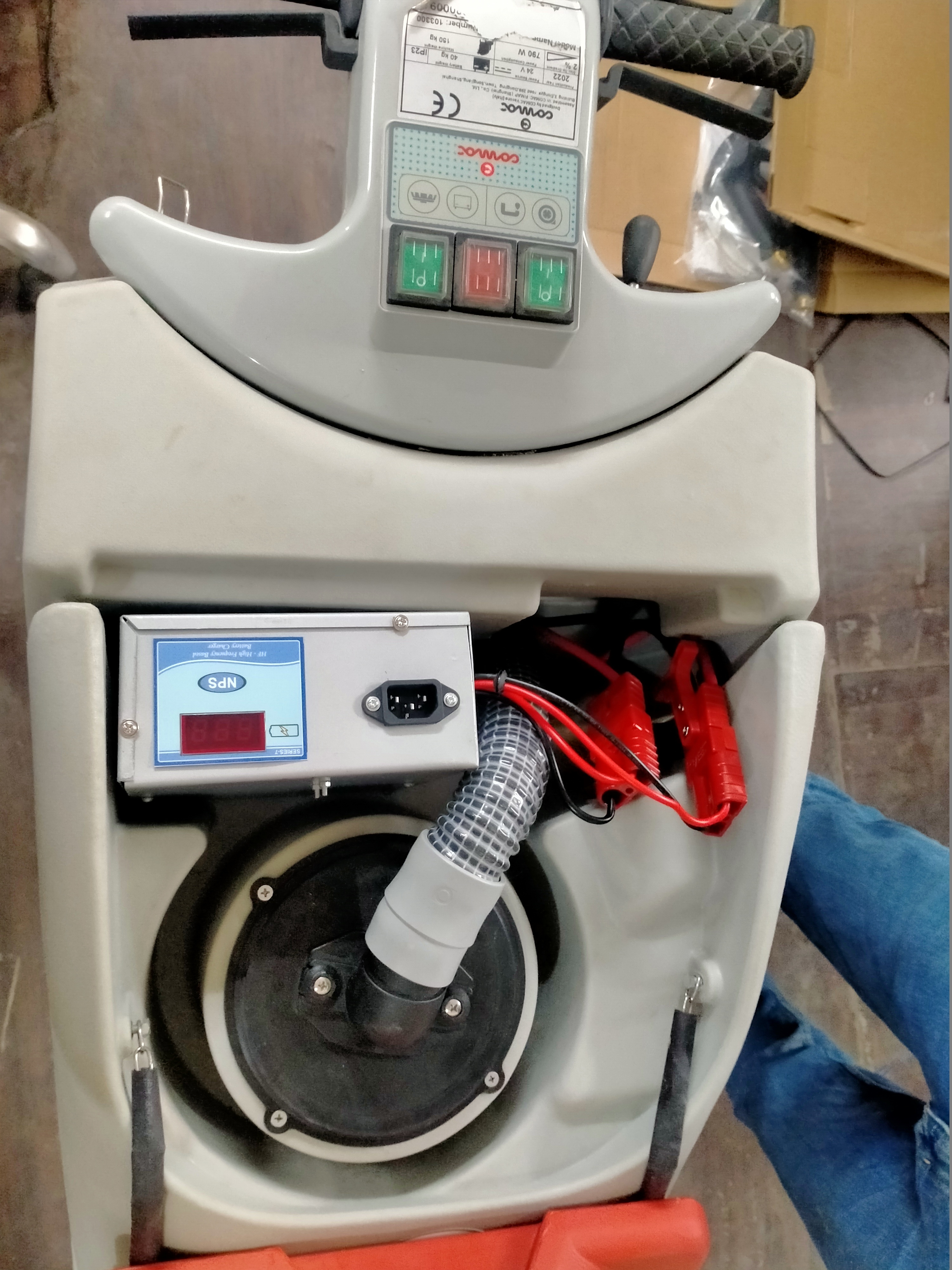 CHARGER ON BOARD BR850 24V-20A NIL