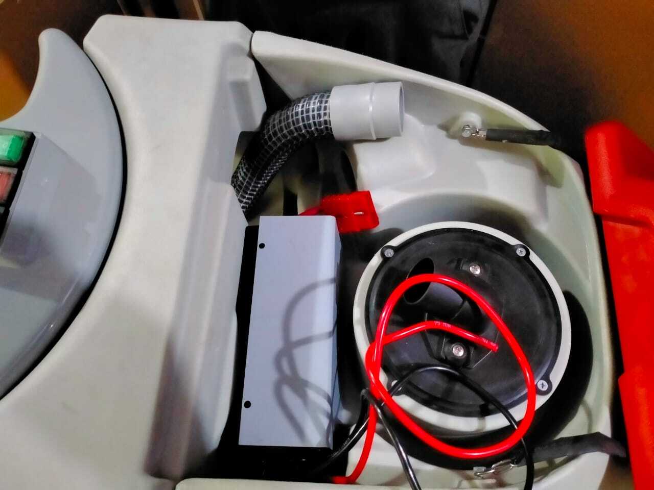 CHARGER ON BOARD BR850 24V-20A NIL