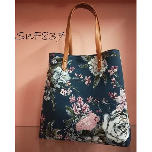 Multicolor Cotton Rayon Fabric Tote Bag Size: Different Available