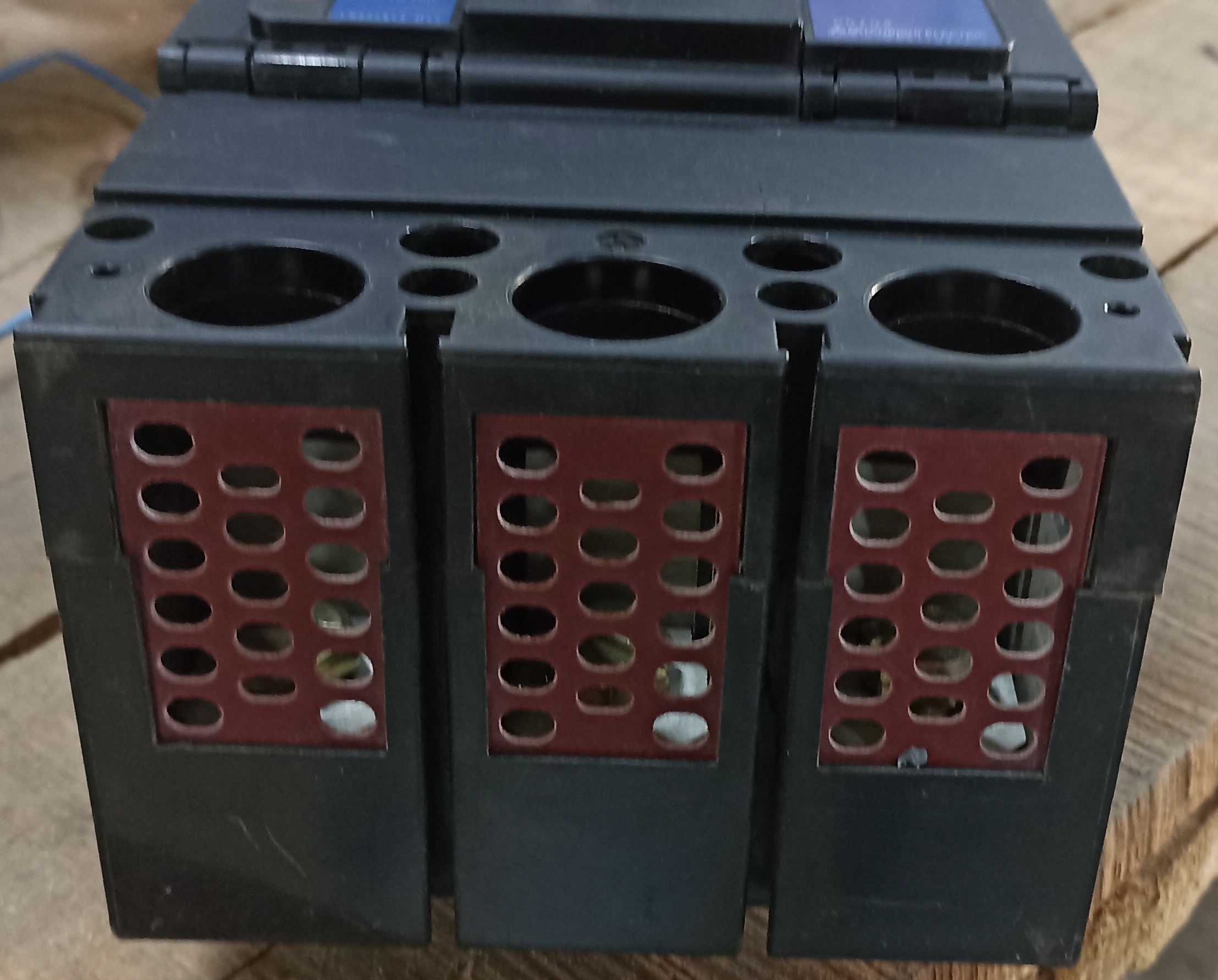 MITSUBISHI 400A 3P MCCB