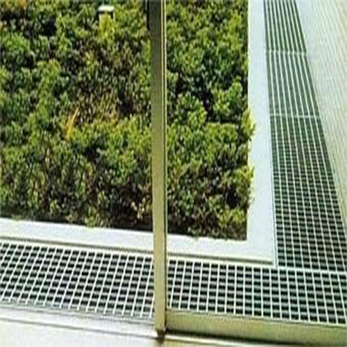 Swimming Pool Grating