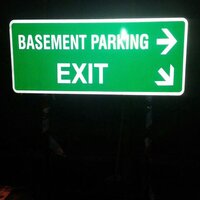 Parking Signs - Metal, Customized Dimensions, White And Red Color | 2d Board With Led Night Glow And Standard Design