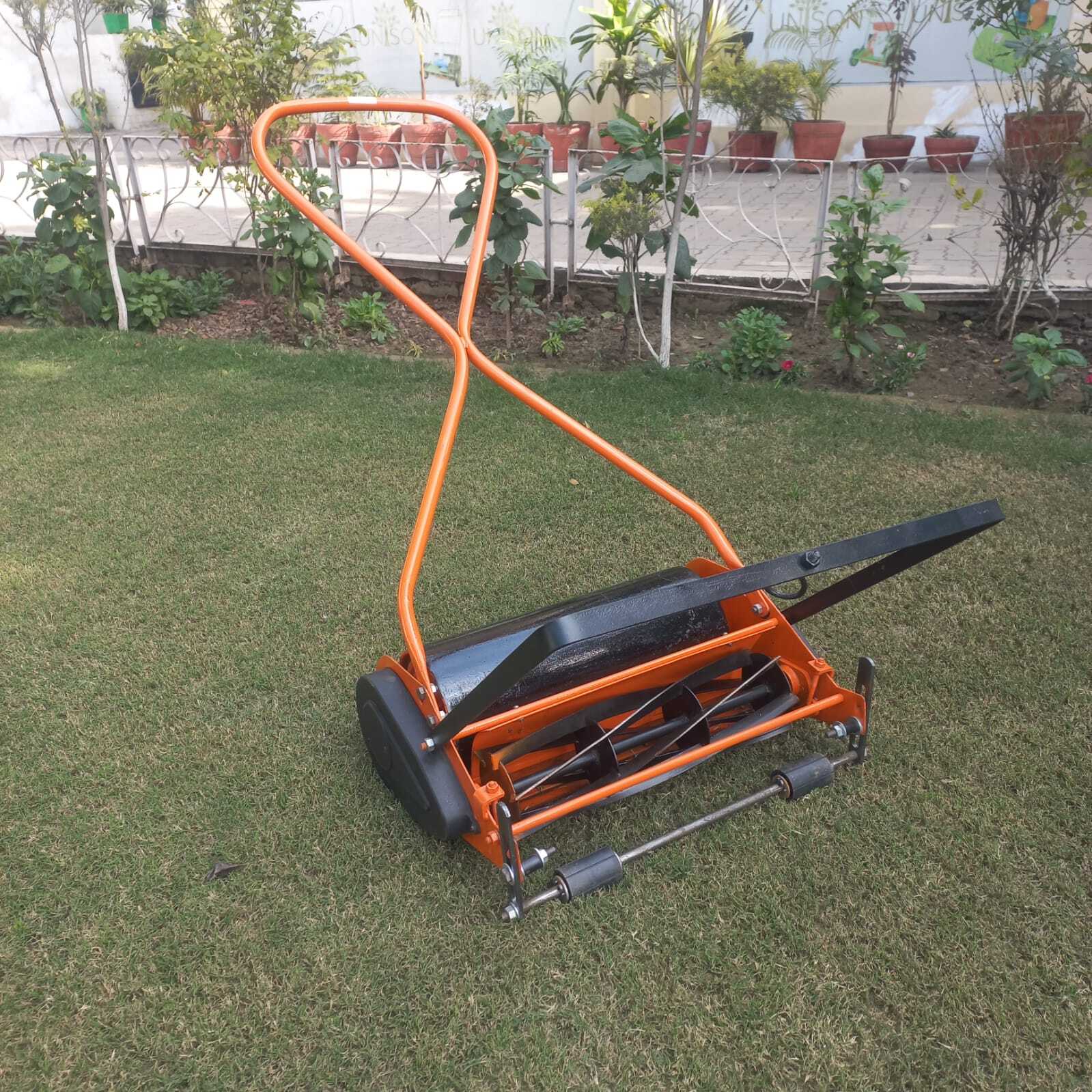 Perfecta Roller Type Lawn Mower