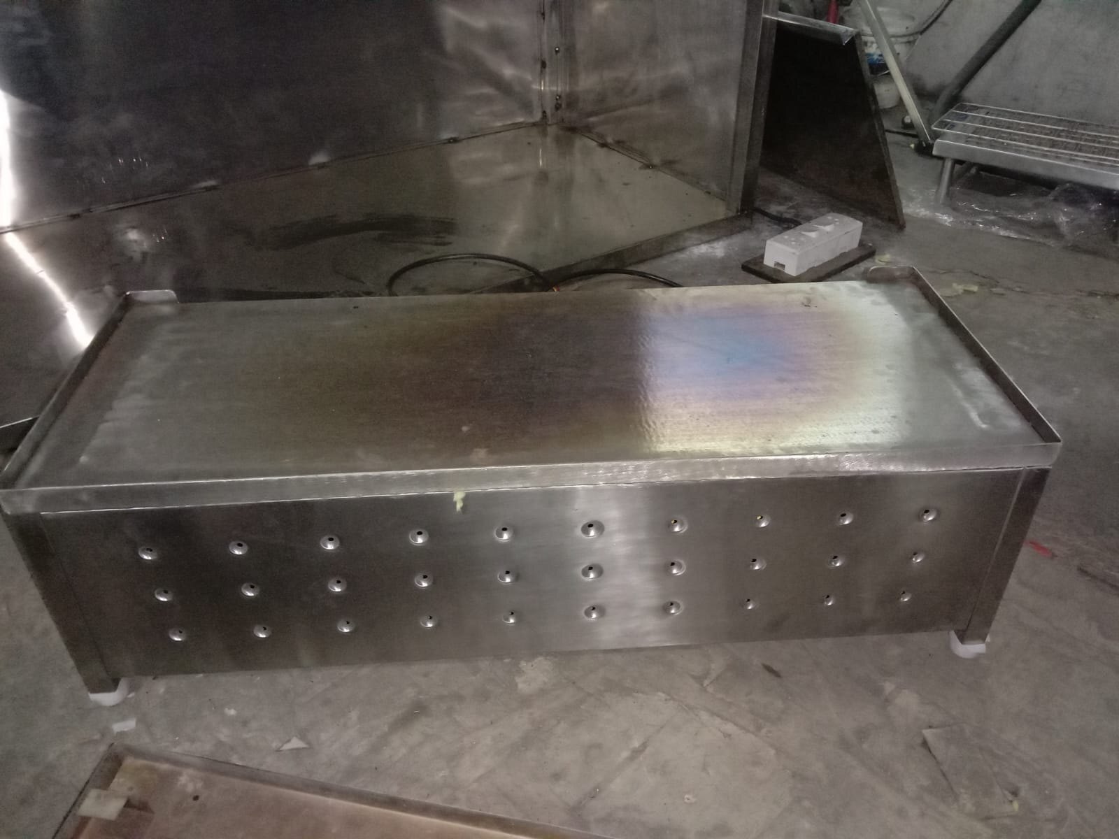 Stainless Steel Table Top Electric Dosa Bhatti