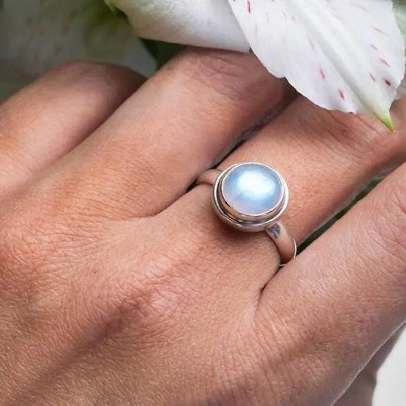 925 Sterling Silver Beautiful Rainbow Moonstone Round Cabochon Band Statement Silver Gemstone Ring
