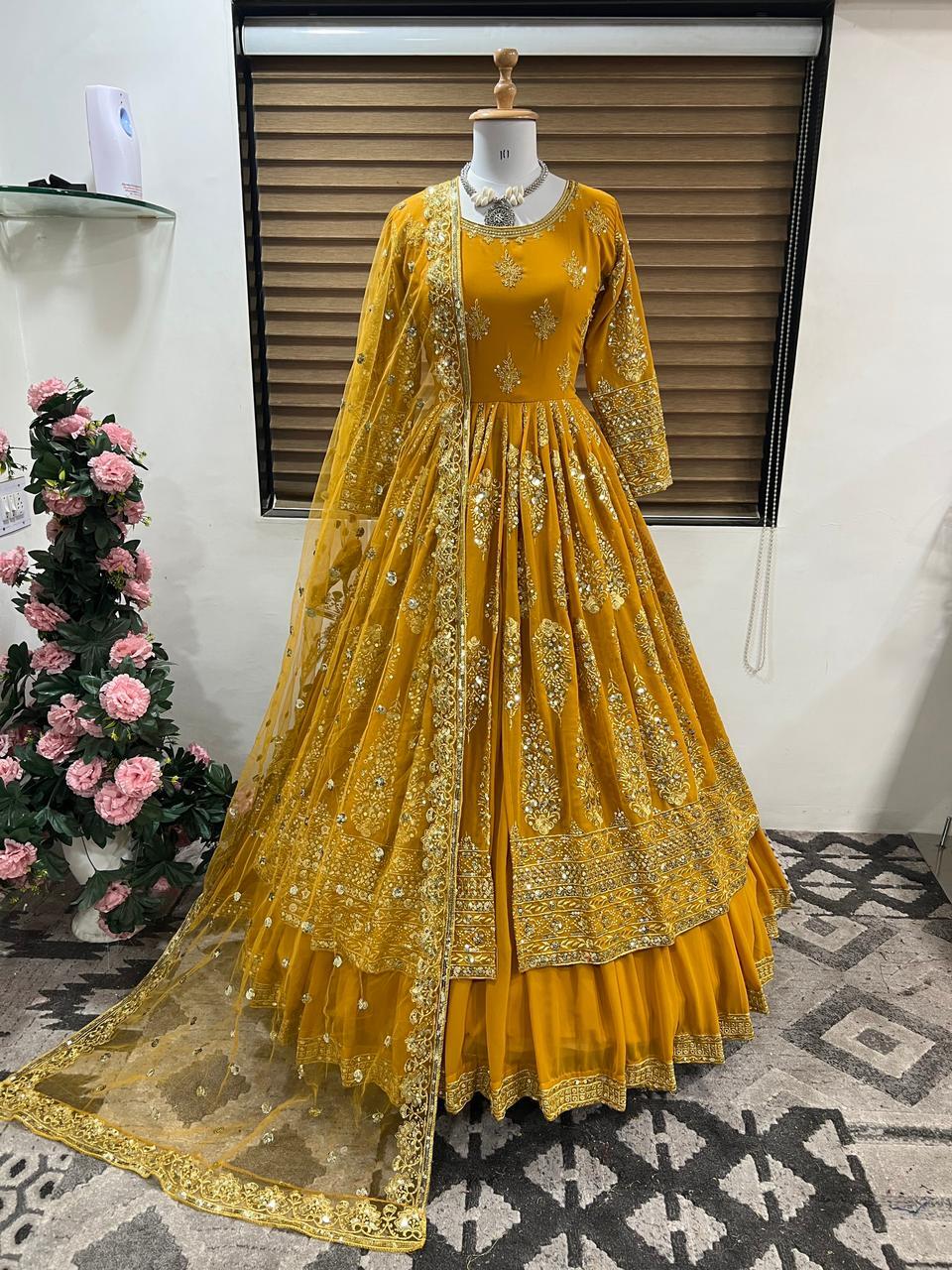 LADIES TOP  LEHENGA