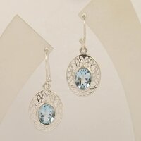 925 Sterling Silver Beautiful Blue Topaz Oval Shape Earrings Gender: Women