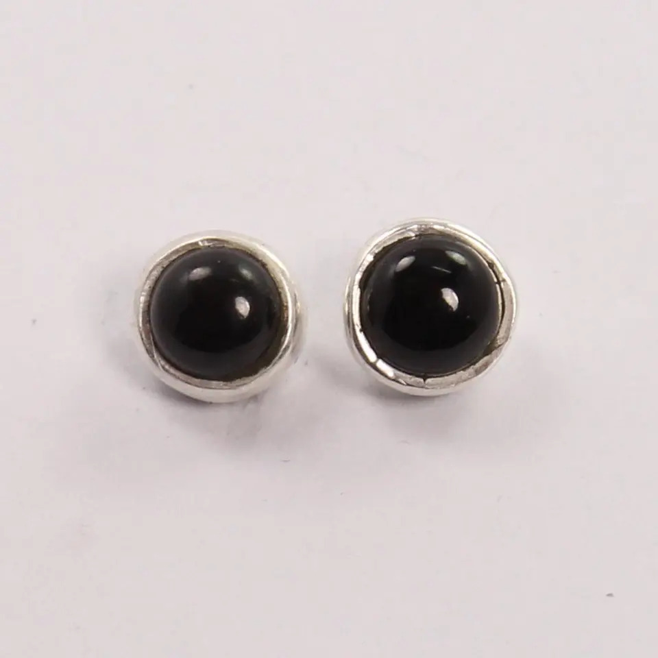 925 Sterling Silver Attractive Small Cute Black Onyx Round Shape Earrings