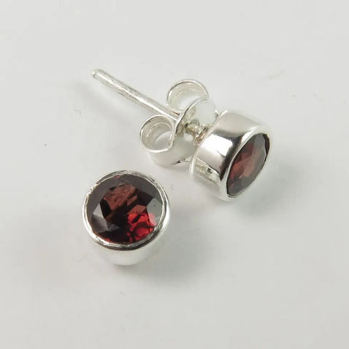 925 Sterling Silver Beautiful Cute Garnet Round Stone Stud Earrings