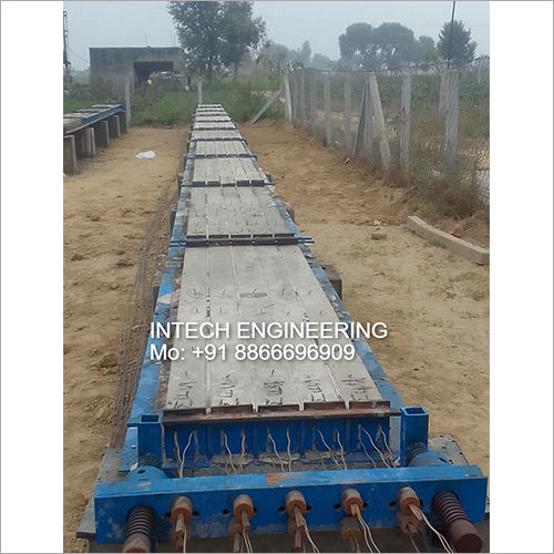 Blue Fencing Pole Mould