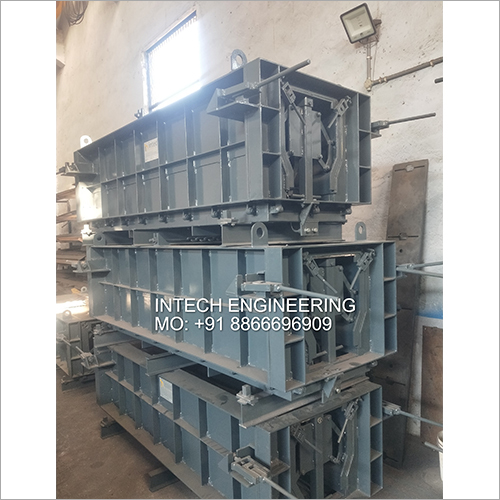 Hydraulic U Drain Mould