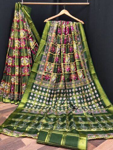 Silk Printed Stylish Patola Saree, Machine Made, 5.5 m (separate blouse  piece) at Rs 12500 in Hyderabad