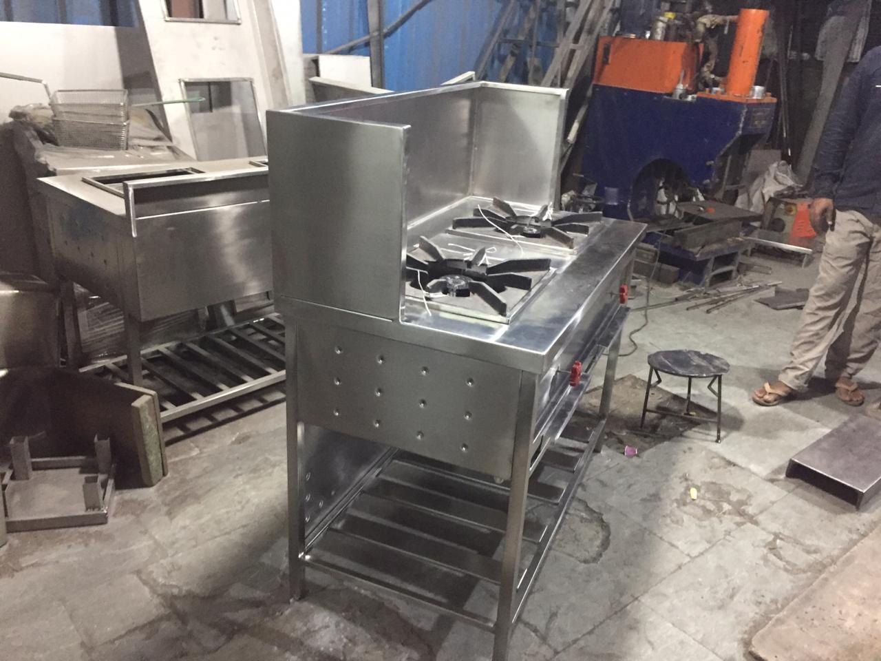 2 Burner Gas Range with undershelf
