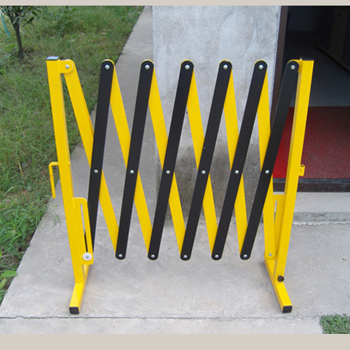 Metal Expandable Barrier (Yellow-Black)