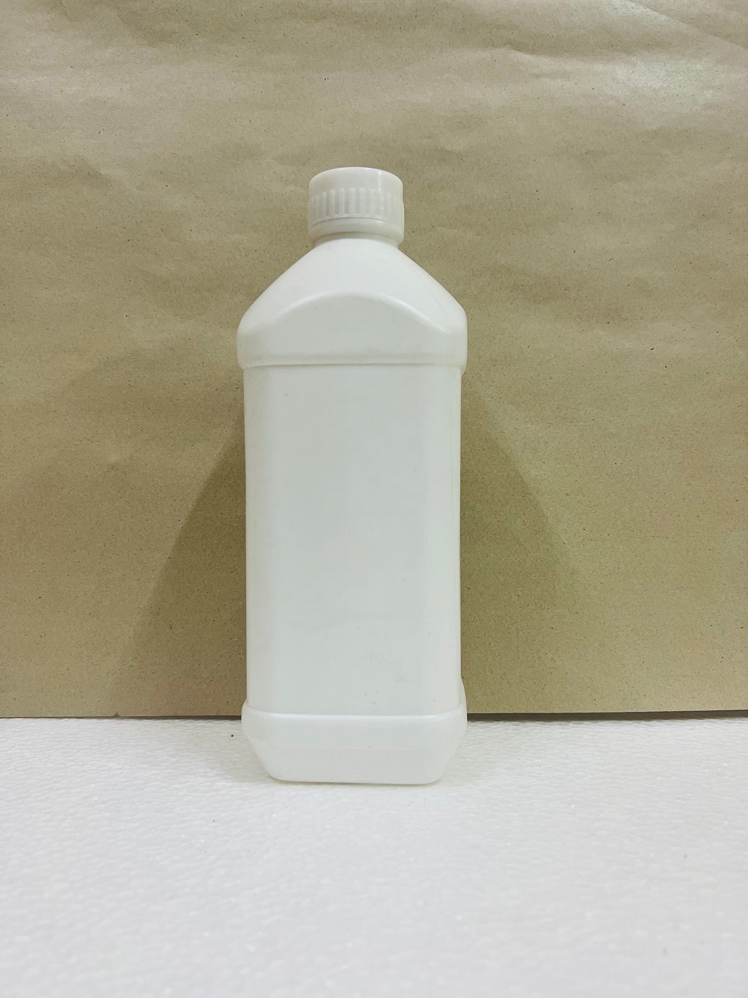 HDPE Square White Pesticide Bottle