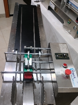 Automatic Feeder Conveyor Model HZ-1500