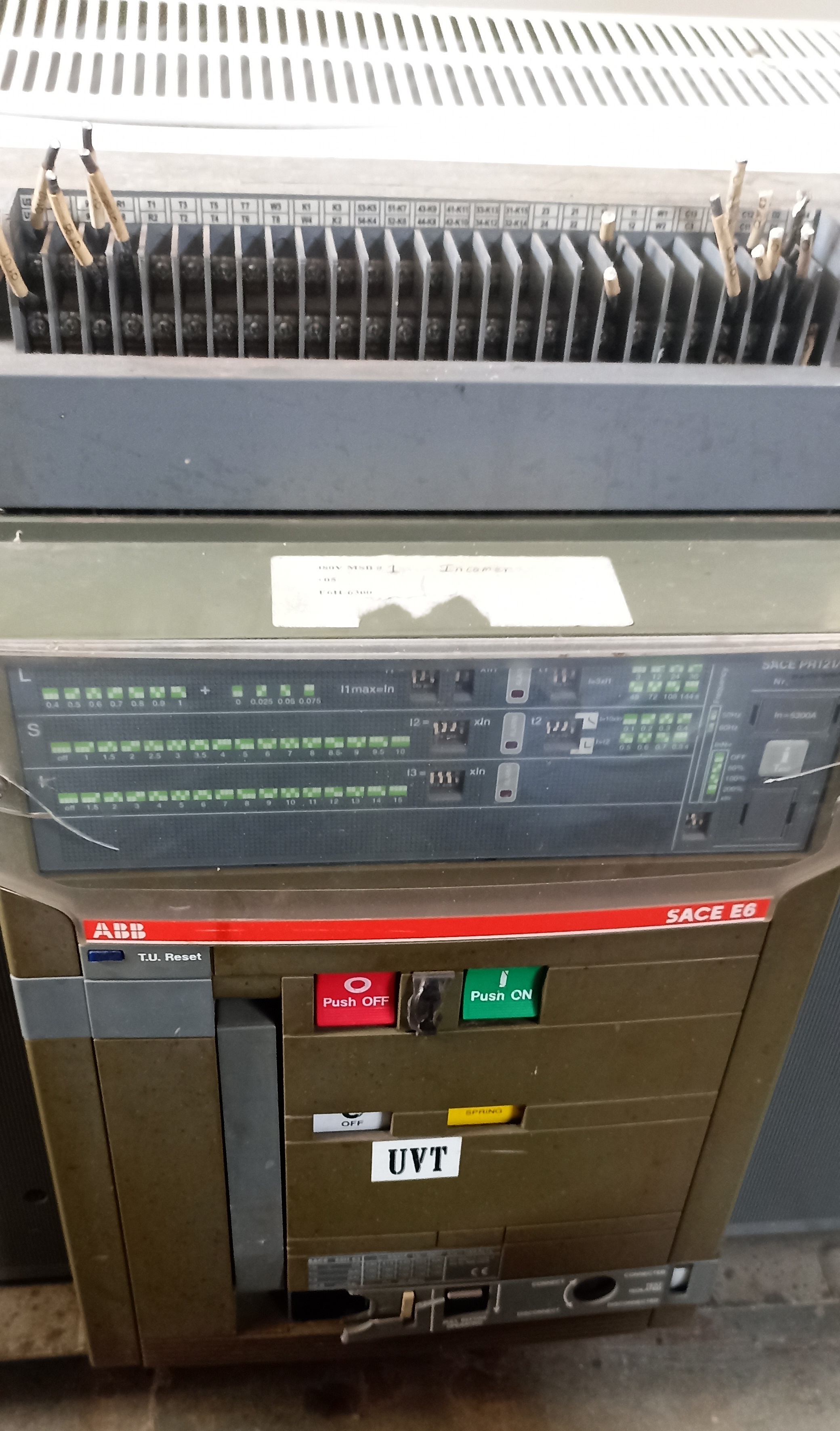 ABB 6300A 3P AIR CIRCUIT BREAKER (ACB)