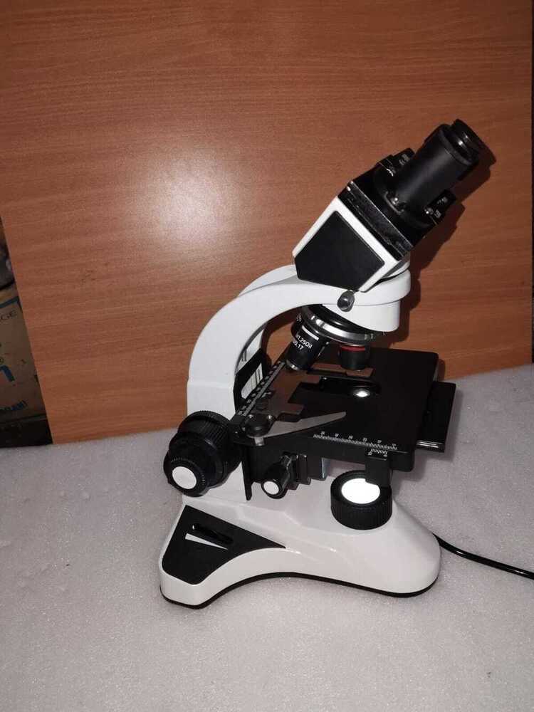 Student Microscope - Heavy Cast Body with 10x & 40x Objective Lenses, 10x Eyepiece, Stage Plate with Slide Clip | Ideal for Educational Use