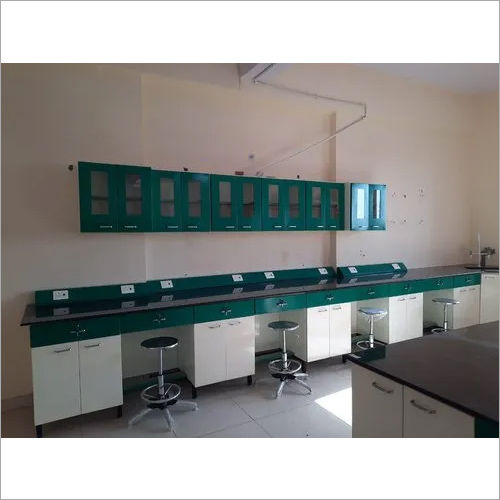 Lab Wall Bench Carpenter Assembly