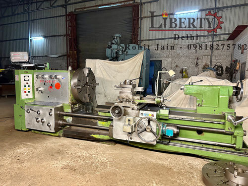 Broadbent England Heavy Duty Lathe Machine