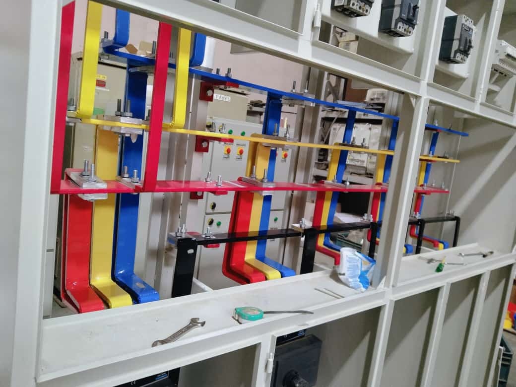 DISTRIBUTION PANEL WITH BUS-BAR