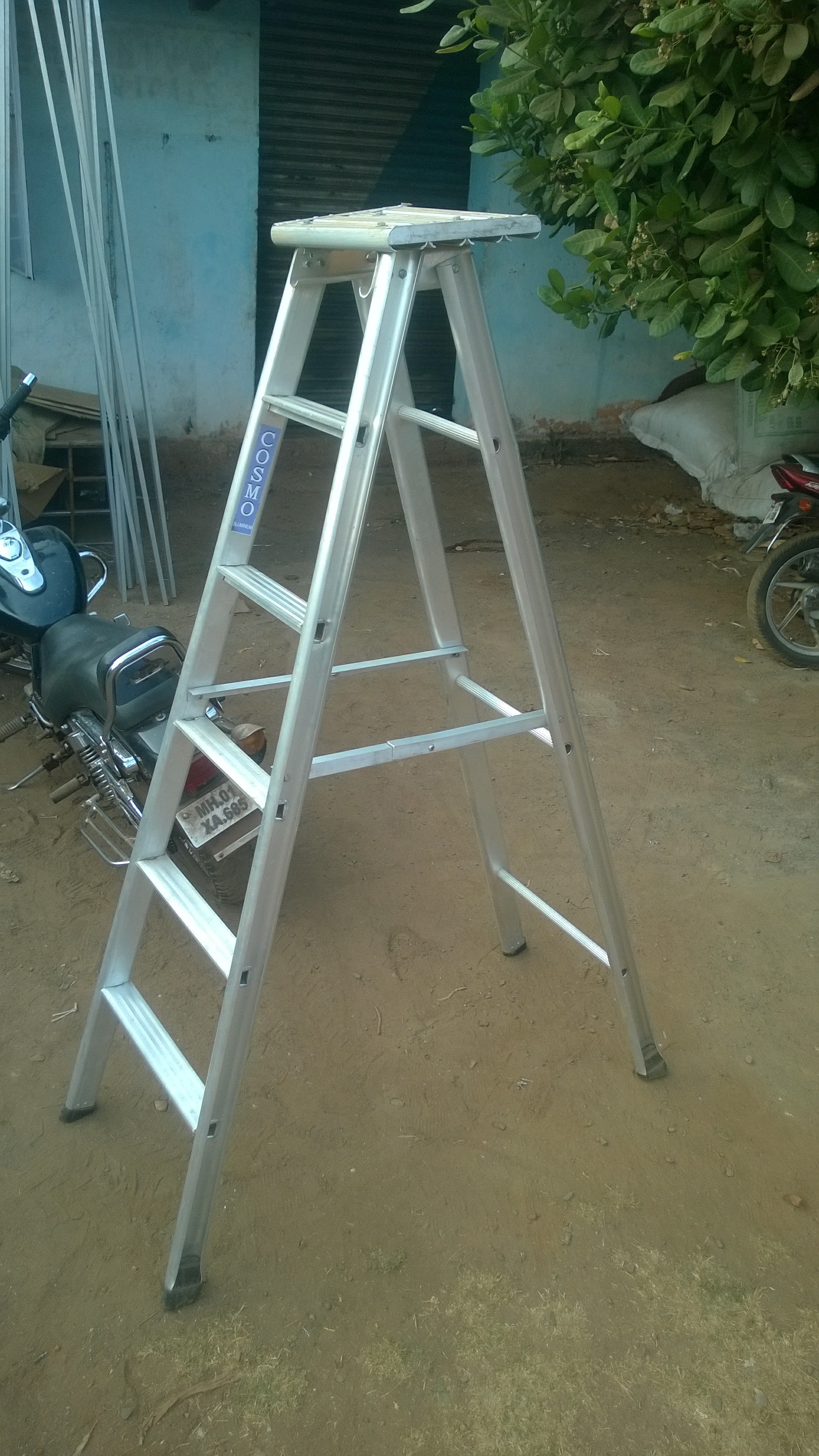 Commercial Aluminium Folding Ladder