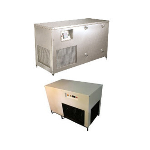 Chilled Shower - Satin Finish, Aluminum & PET Materials | Elegant, Durable Water Experience