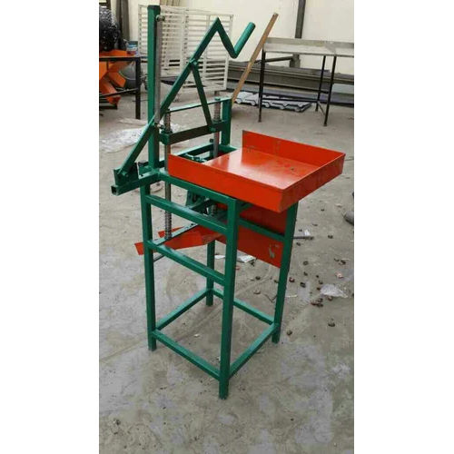 Mild Steel Manual Cashew Cutting Machine