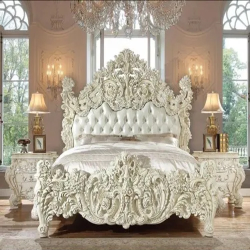Luxurious Wooden Carved Bed Carpenter Assembly