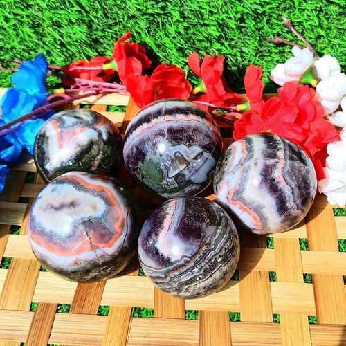 Natural Gemstone Amethyst Lace Agate Sphere Round Shaped Crystals Balls Grade: Top