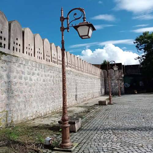 Cast Iron Street Pole