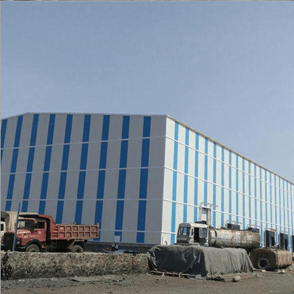 Prefabricated Puff Cold Rooms - Capacity: Customizable (From 5 Mt To 5000 Mt Or More