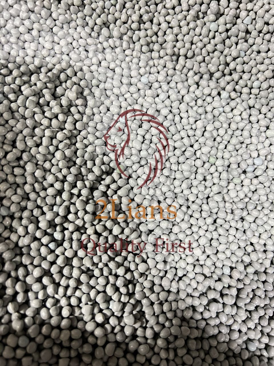 PP homo repro Ml30-40 drak gray/ back Pellet