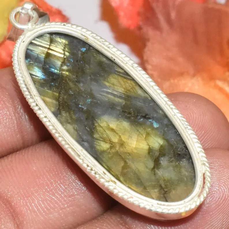 925 Sterling Silver Unique Handmade Natural Labradorite Oval Silver Solid Pendants