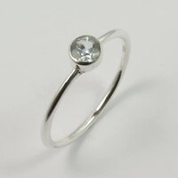 925 Sterling Silver Attractive Natural Blue Topaz Tiny Stacking Ring